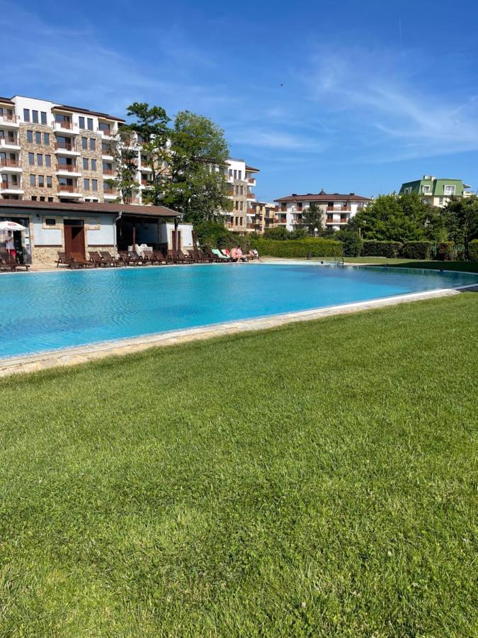 Sea Garden Beach Studio Saints Constantine and Helena Exteriör bild